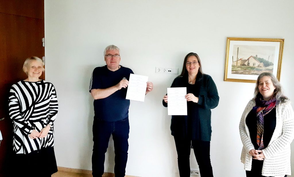 Kjarasamningur við Rótina undirritaður