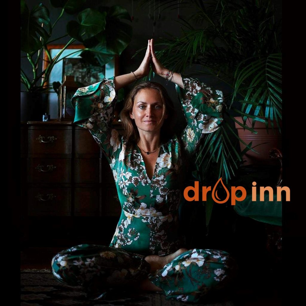 Vertu með okkur í jóga