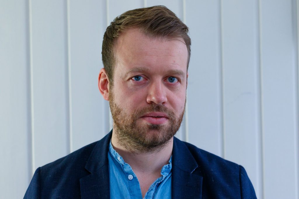 Þegar stjórnvöld velja sigurvegara – beint streymi í kvöld